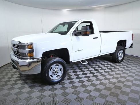 Used 2017 Chevrolet Silverado 2500 W/T w/ WT Fleet Convenience Package AWD/4WD image 5