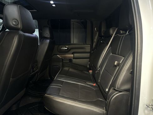 Used 2020 Chevrolet Silverado 2500 High Country w/ Z71 Off-Road Package image 20