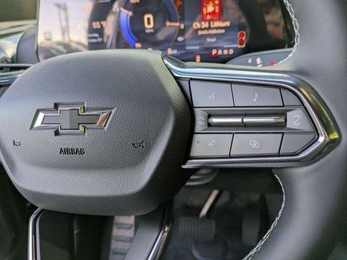 New 2026 Chevrolet Blazer EV LT AWD/4WD image 19