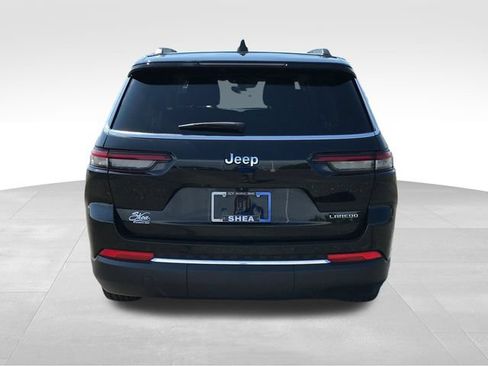 Used 2023 Jeep Grand Cherokee L Laredo RWD image 5