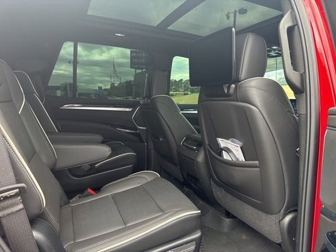 Used 2026 Cadillac Escalade Sport w/ Touring Package image 11