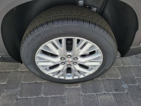New 2026 GMC Acadia Elevation FWD image 11