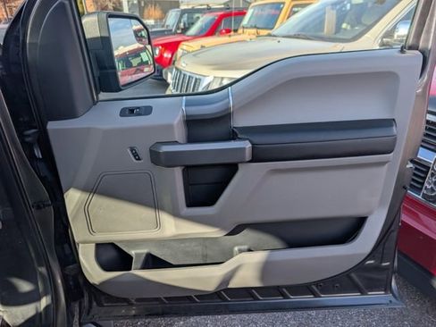 Used 2016 Ford F150 XLT w/ Equipment Group 301A Mid image 23