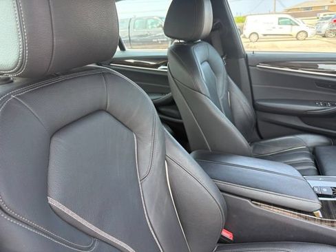 Used 2017 BMW 540i xDrive AWD/4WD image 26