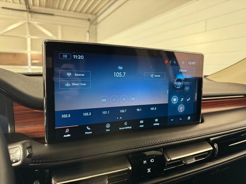 Used 2022 Lincoln Nautilus Reserve w/ Equipment Group 201A image 23