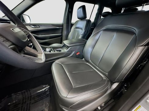 Used 2024 Jeep Grand Cherokee Limited 4xe image 15