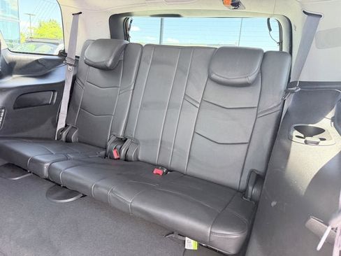 Used 2015 Cadillac Escalade Premium AWD/4WD image 25