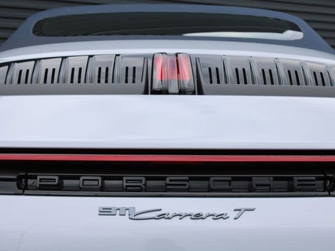 Certified 2025 Porsche 911 Carrera T image 30