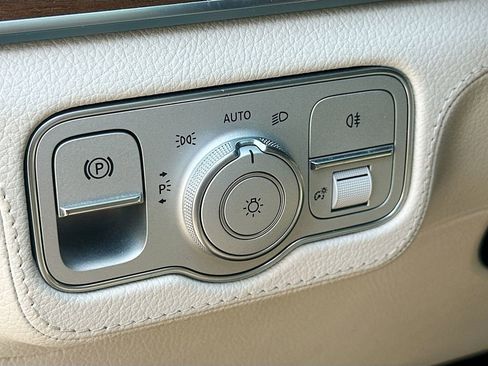 Used 2022 Mercedes-Benz GLE 450 GLE 450 image 10