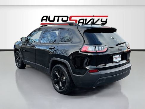 Used 2023 Jeep Cherokee Altitude Lux AWD/4WD image 5