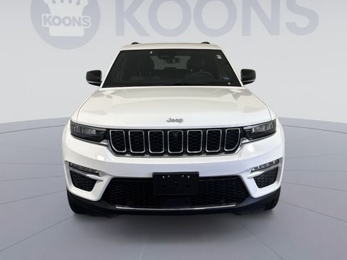 Used 2025 Jeep Grand Cherokee Limited w/ Luxury Tech Group II AWD/4WD image 11