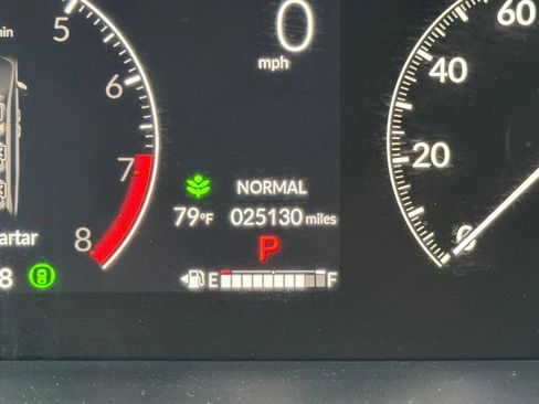 Used 2025 Honda Odyssey Sport-L image 9
