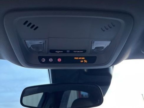 Used 2023 Chevrolet Malibu LT image 45