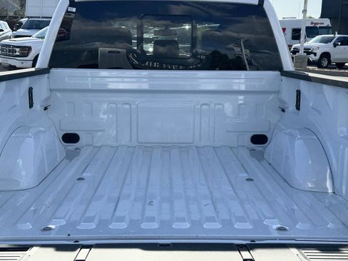 Used 2025 Ford F150 Lightning Lariat image 12