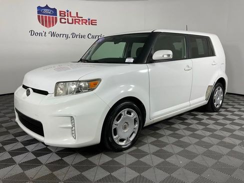 Used 2014 Scion xB image 7