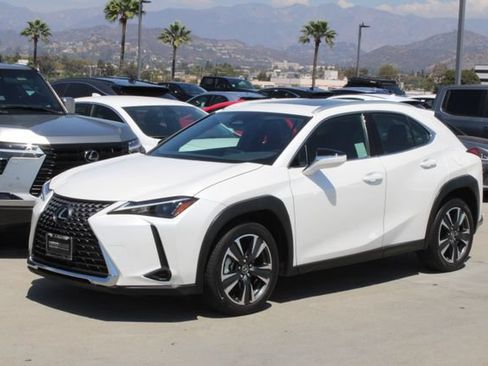 Certified 2025 Lexus UX 300h FWD image 3