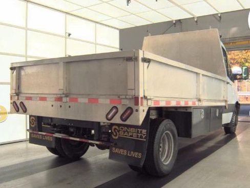 Used 2019 Mercedes-Benz Sprinter 170 w/ Premium Plus Package image 3