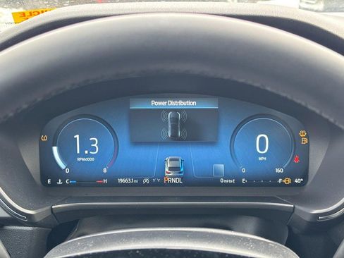 Used 2023 Ford Escape Platinum image 22