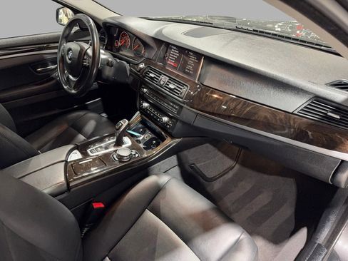 Used 2016 BMW 528i Sedan image 30