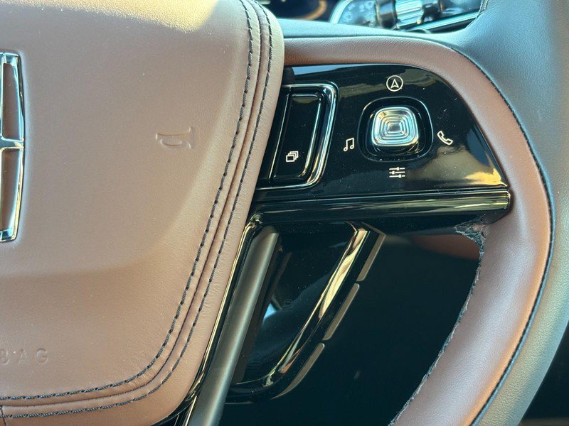 New 2027 Lincoln Aviator Reserve AWD/4WD image 19