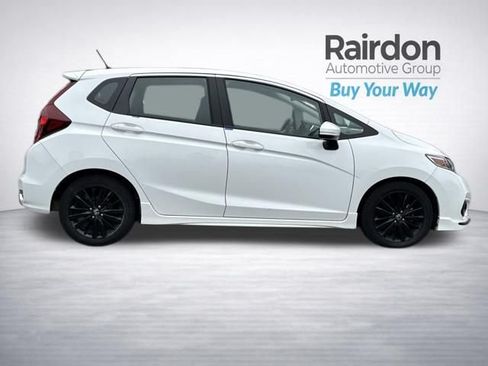 Used 2018 Honda Fit Sport image 8