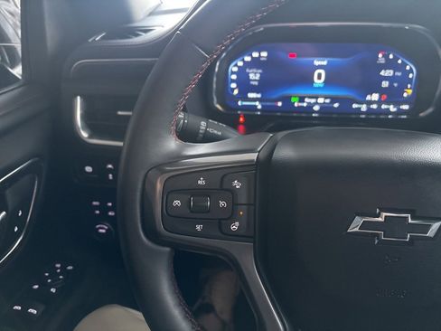 Used 2024 Chevrolet Tahoe RST w/ RST Performance Edition image 12