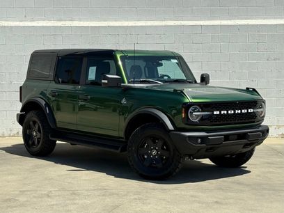 New 2025 Ford Bronco Outer Banks