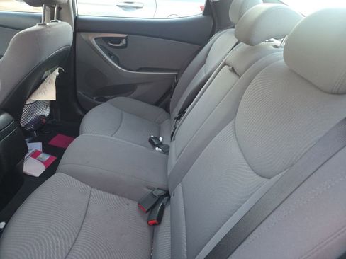 Used 2015 Hyundai Elantra SE w/ Option Group 02 image 8