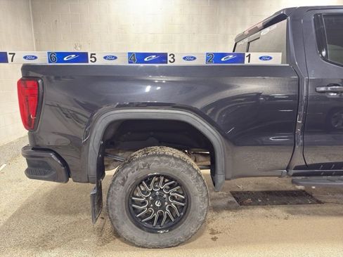 Used 2023 GMC Sierra 1500 AT4 w/ AT4 Preferred Package image 33