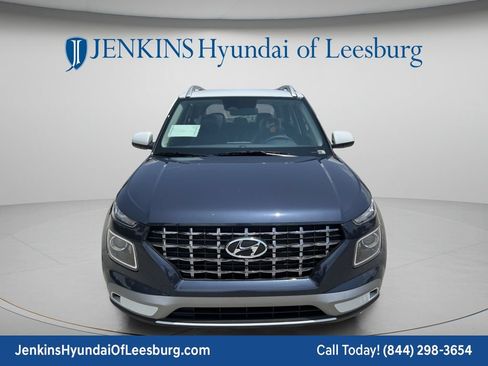New 2026 Hyundai Venue SEL FWD image 12
