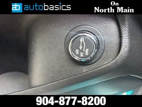 Used 2021 Chevrolet TrailBlazer RS w/ Sun and Liftgate Package FWD image 26