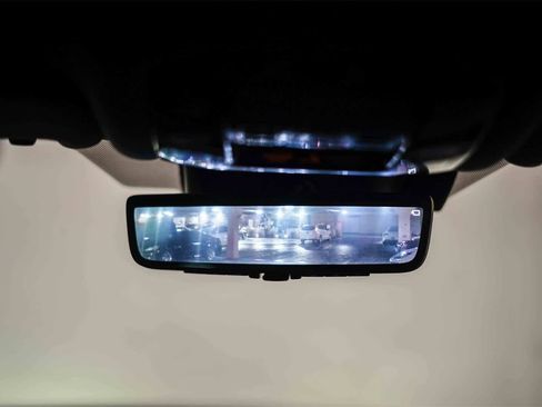 Used 2023 Lexus RX 500h F Sport image 12