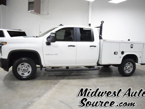 Used 2021 Chevrolet Silverado 2500 W/T w/ WT Fleet Convenience Package image 2