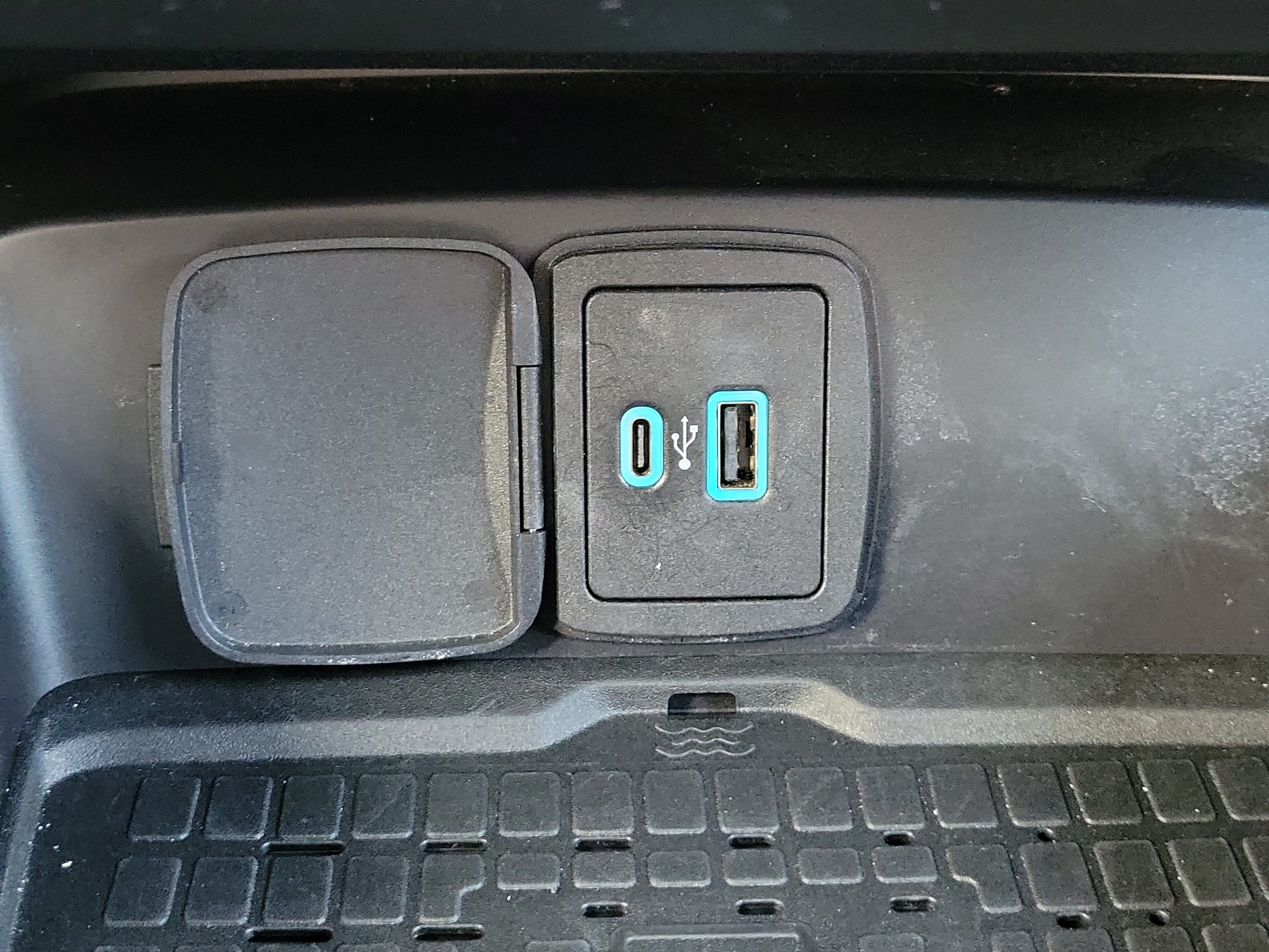 Used 2024 Ford Bronco Wildtrak AWD/4WD image 28