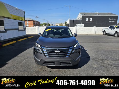 Used 2025 Nissan Rogue SV image 7