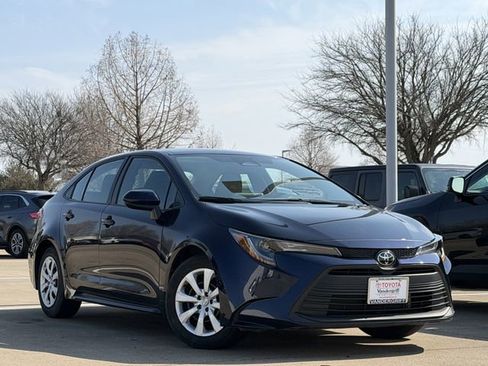 Certified 2024 Toyota Corolla LE image 2