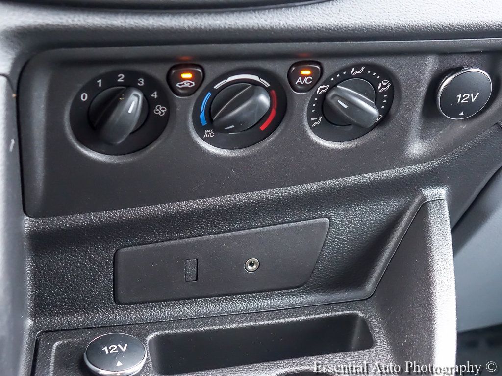 Used 2015 Ford Transit 350 XLT RWD image 16