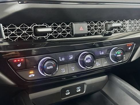 Used 2025 Honda Accord EX-L image 26