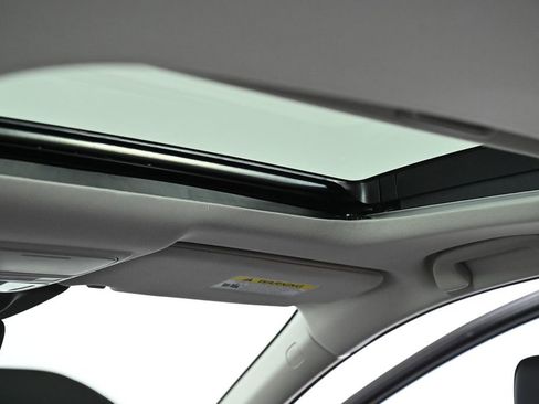 Used 2018 Honda Accord EX-L image 26