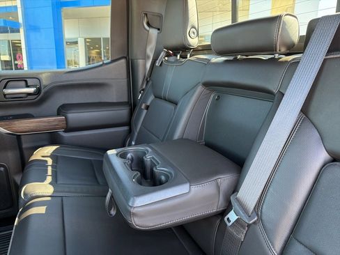 Used 2019 Chevrolet Silverado 1500 High Country w/ Technology Package image 39