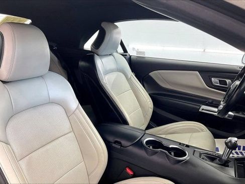Used 2024 Ford Mustang Premium RWD image 6