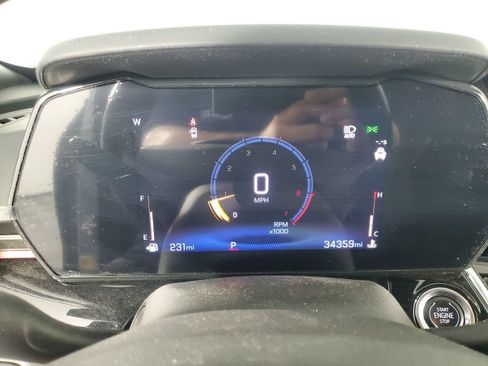 Used 2025 Chevrolet Trax RS w/ Sunroof Package FWD image 25