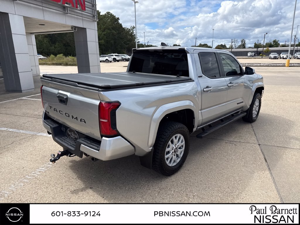 Used 2024 Toyota Tacoma SR5 AWD/4WD image 4