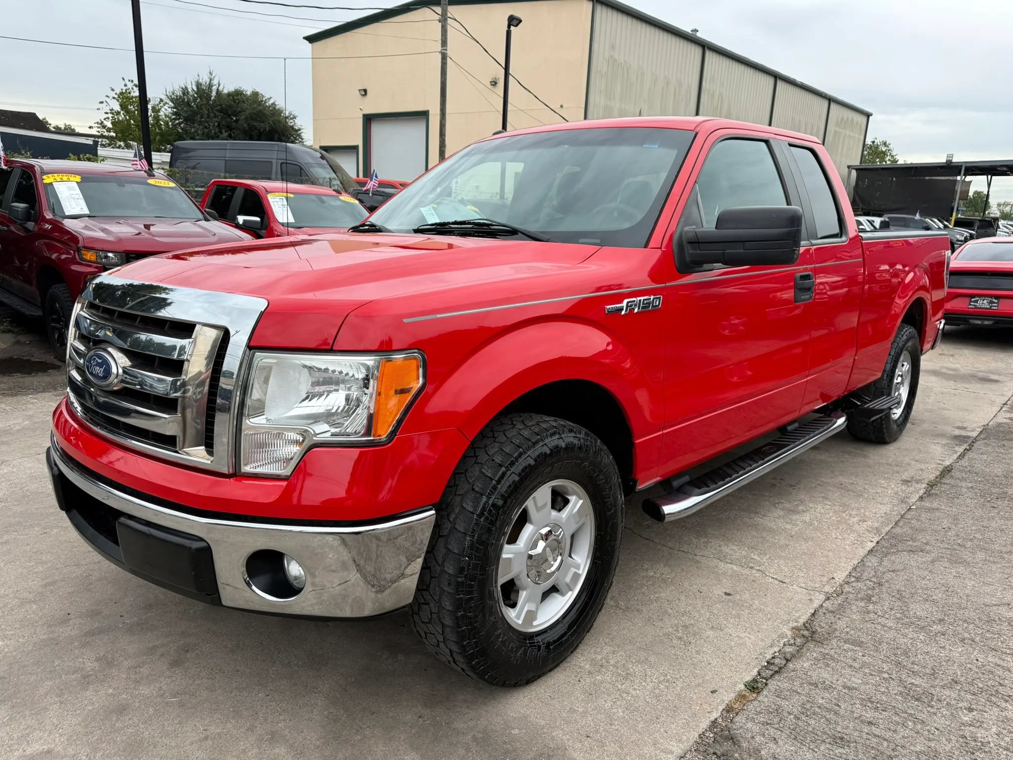 Used 2011 Ford F150 XLT RWD image 3