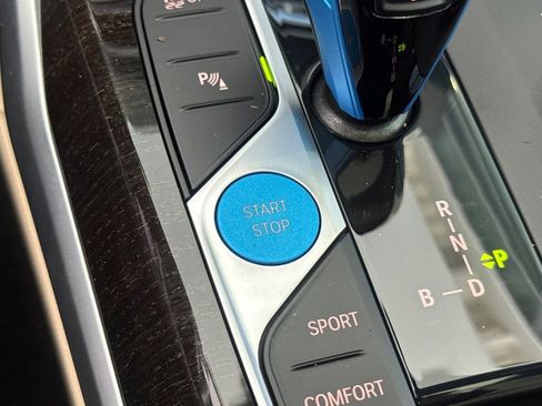 Certified 2023 BMW i4 eDrive35 RWD image 33