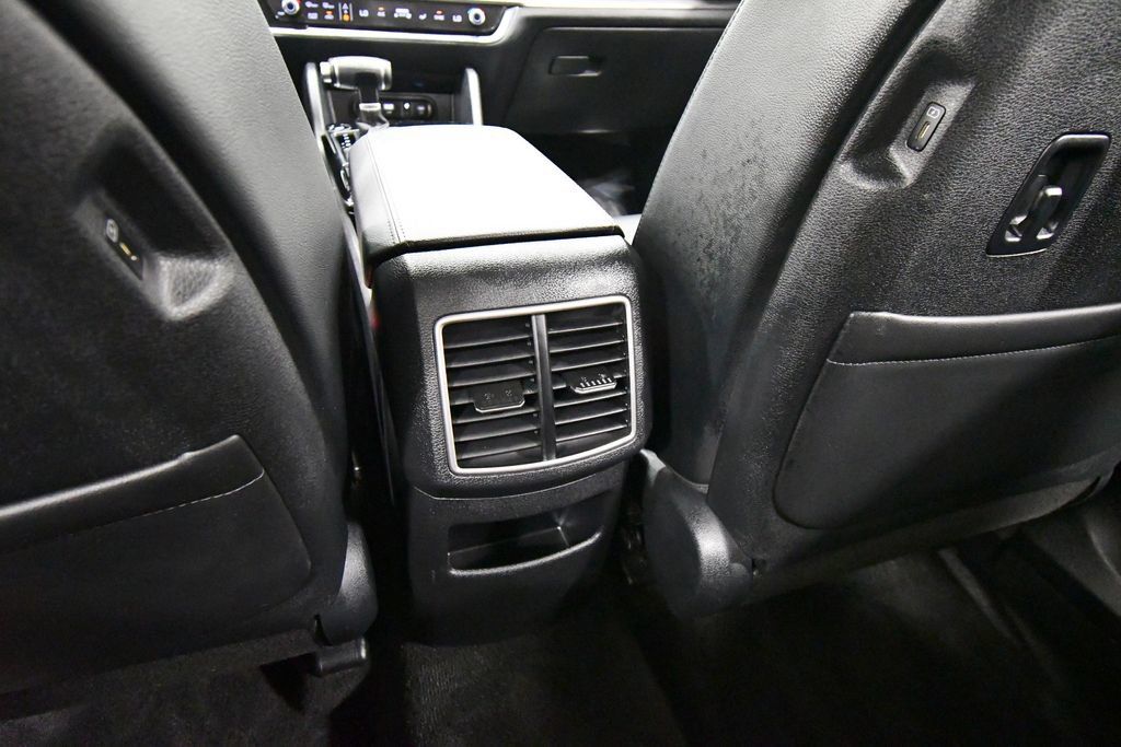 Certified 2025 Kia Sportage EX AWD/4WD image 16