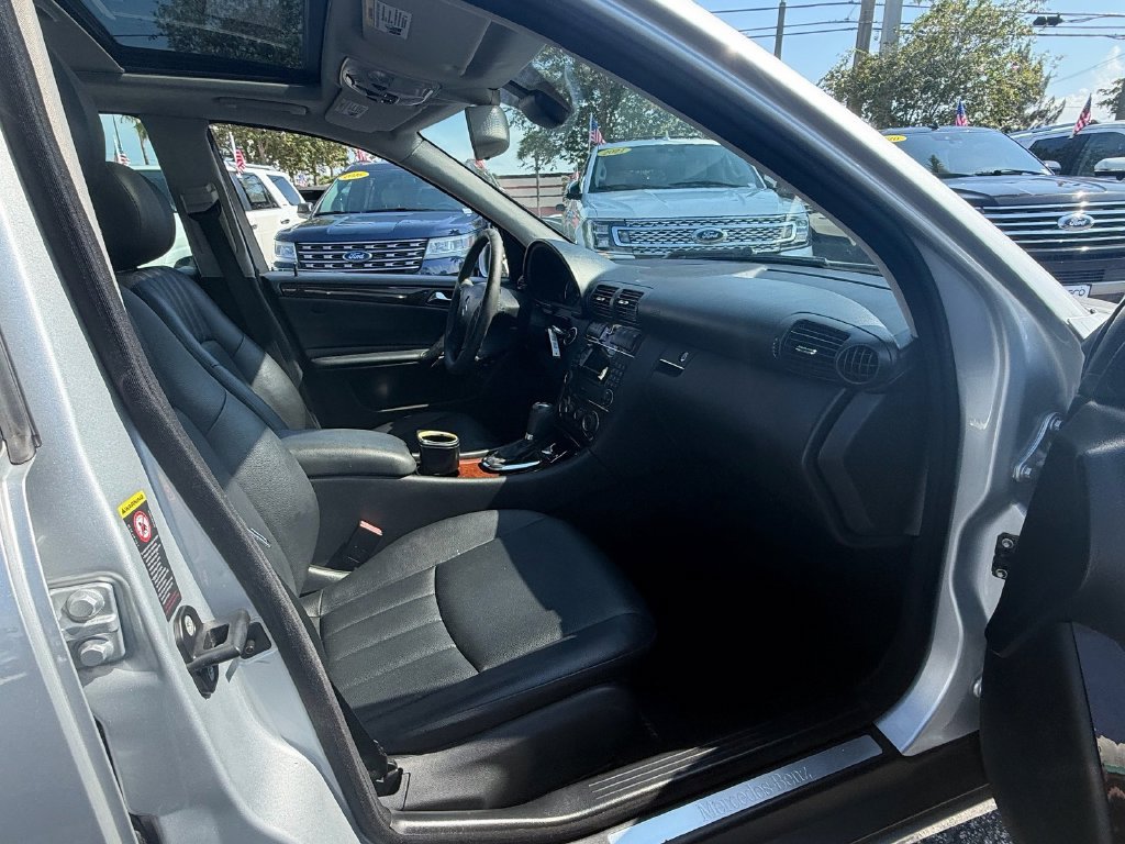 Used 2007 Mercedes-Benz C 280 4MATIC Sedan image 15