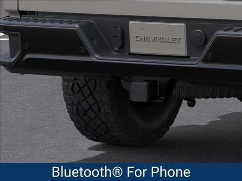 New 2026 Chevrolet Silverado 2500 ZR2 AWD/4WD image 16
