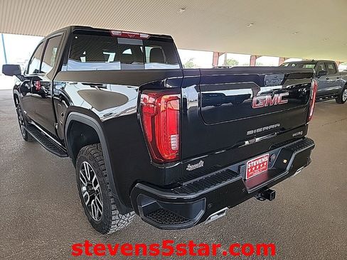 Used 2025 GMC Sierra 1500 AT4 w/ AT4 Premium Package AWD/4WD image 10