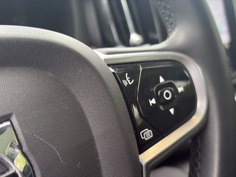 Used 2023 Volvo XC60 B5 Plus w/ Climate Package AWD/4WD image 23